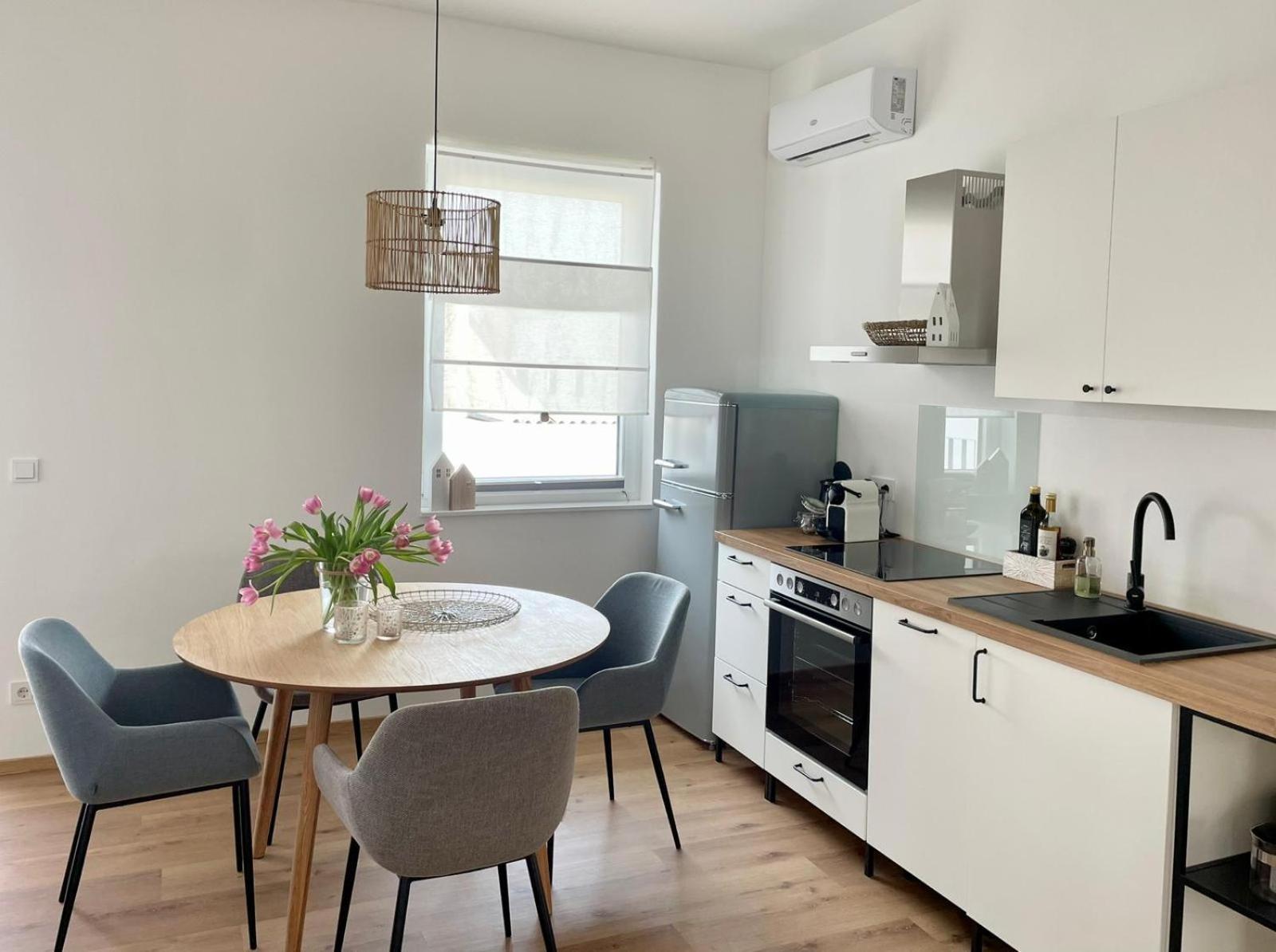 Pannonia Apartments موربيش آم سي المظهر الخارجي الصورة
